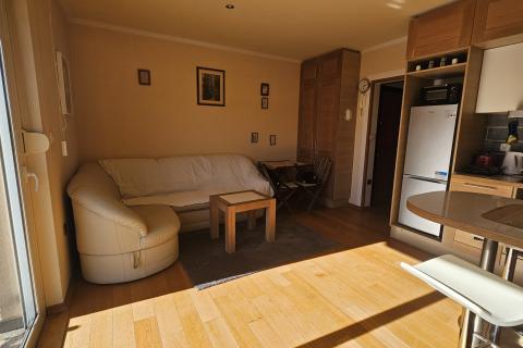 Rijeka, Zamet - Sunčan jednosoban stan s vlastitim parkingom