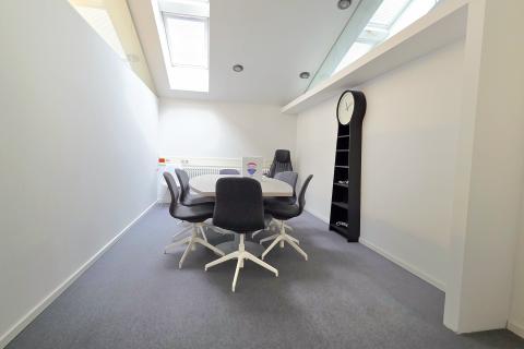 Zagreb, CENTAR | Poslovni prostor i konferencijska sala, 100 m2