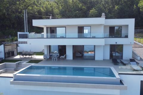 OPATIJA,LOVRAN- luksuzna vila s bazenom i pogledom na more