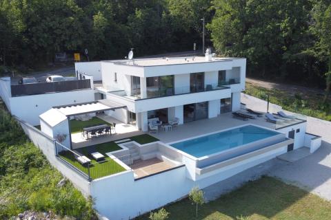 OPATIJA,LOVRAN- luksuzna vila s bazenom i pogledom na more