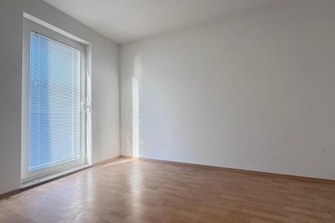 Otok Krk, Njivice, trosobni stan, terasa, pogled