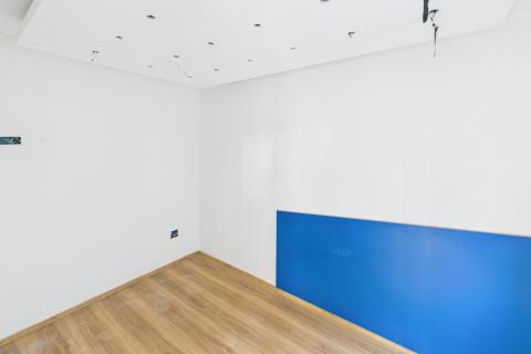 Otok Krk, Njivice, trosobni stan, terasa, parking