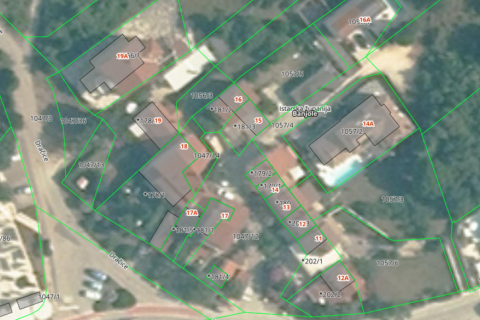 Nicht-strukturelle Land Cukrići, Svetvinčenat, 5.812m2