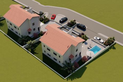 Istra,Poreč okolica, Lovreč, kuća s bazenom u izgradnji