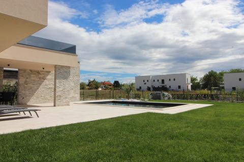 Istra, Poreč, okolica -  moderna kuća sa bazenom