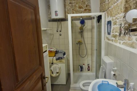 Parenzo, area più ampia – casa istriana ristrutturata, 194 m² di superficie abitabile, 900 m² di terreno