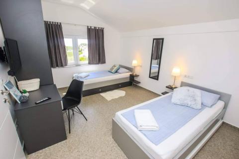 Istra, okolica Poreča-prekrasna kuća 4km od mora