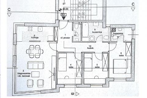 Zagreb, Črnomerec - četverosoban stan s garažom i dvorištem