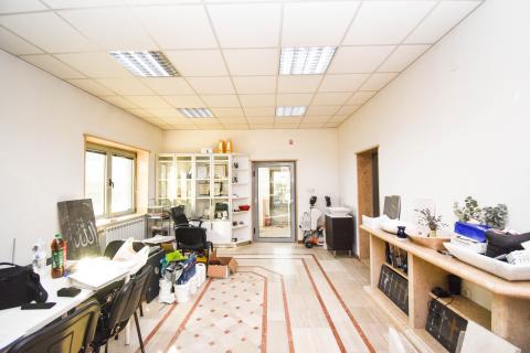 Petrinja, Mošćenica, proizvodno - trgovački objekt