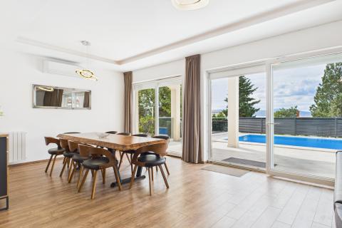 Haus Novi Vinodolski, 210m2