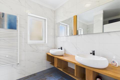 Haus Novi Vinodolski, 210m2