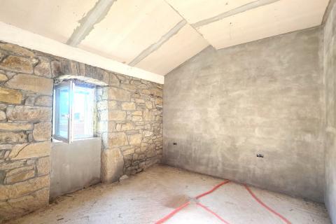 Istra, Belaj, stara avtohtona istrska hiša z vrtom 11000m2