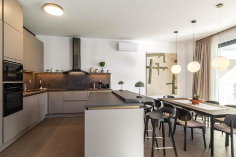 Istra,Umag-Luksuzna vila s 5 spavaćih soba