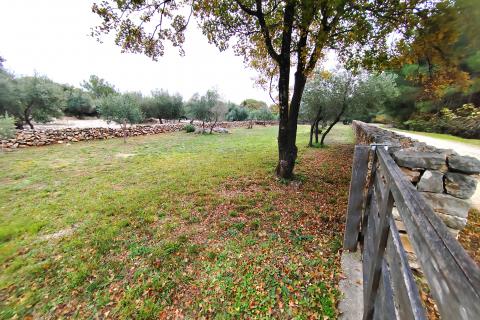 Terreno non edificabile Krk, 1.043m2