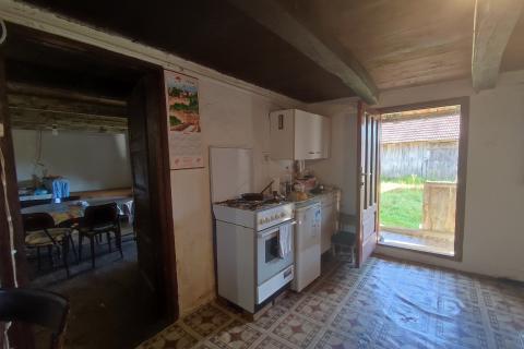 Barilović,Svojić, seosko imanje,73500 m2 zemljišta