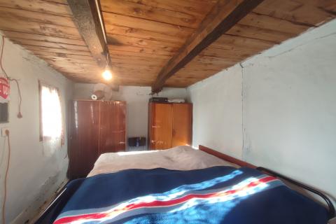 Barilović,Svojić, seosko imanje,73500 m2 zemljišta