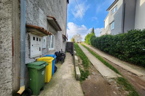 Rijeka, Drenova - 2s+db, 50m2, parking i okućnica