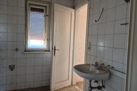 Zagreb, Sveti Duh - stan s potkrovljem za adaptaciju