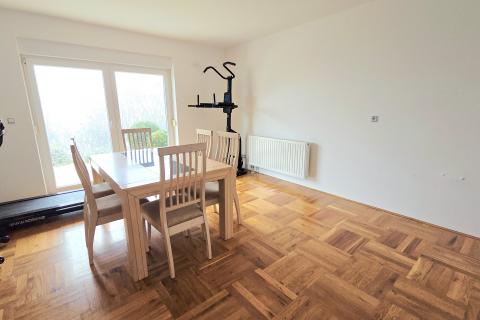 Zagreb, ŠESTINE | Moderna vila na tri etaže s vrtom i terasama