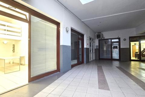 Zagreb, Knežija - poslovni prostor s galerijom