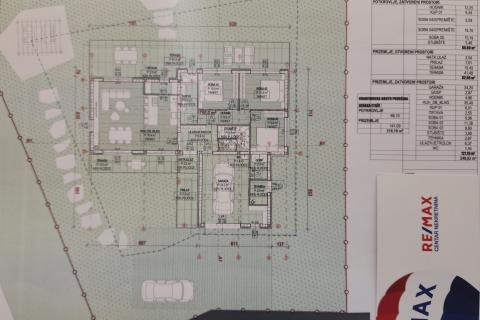 Rijeka, Klana - građevinski teren sa projektom i dozvolom