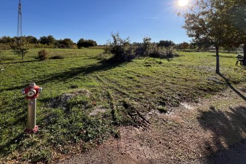 Istra, Poreč, okolica - građevinsko zemljište na rubu manjeg naselja