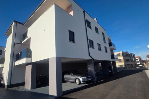 Stanovanje/Apartma Finida, Umag, 108,69m2