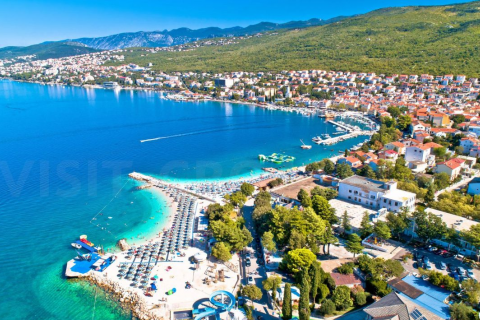 Crikvenica, Selce - najam restorana 1.red uz more 