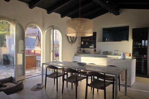 Istra,Oprtalj-Kamena vila jedinstvenog dizajna