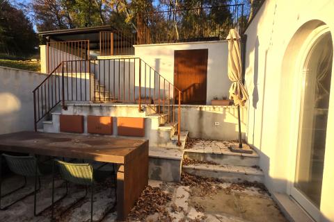 Istra,Oprtalj-Kamena vila jedinstvenog dizajna