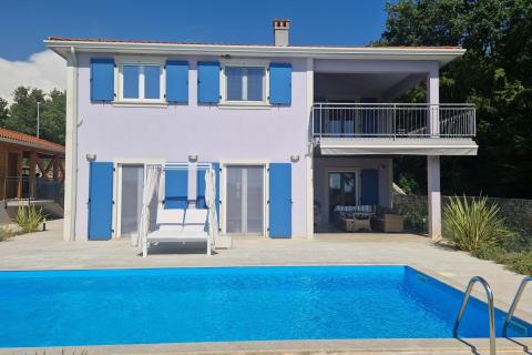 Istra, Rovinj okolica - villa sa dva stana okružena prirodom