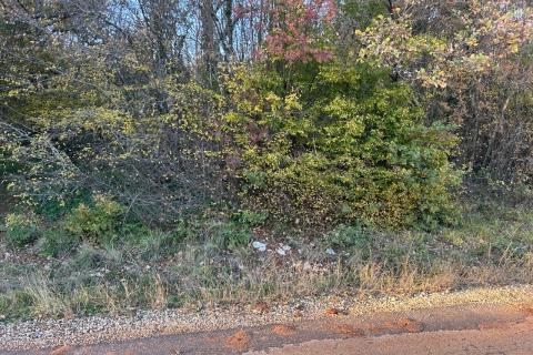 Poreč, okolica, poljoprivredno zemljište veličine 1400 m2