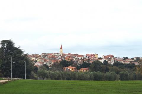Istra,Brtonigla-Građevinsko zemljište na odličnoj lokaciji
