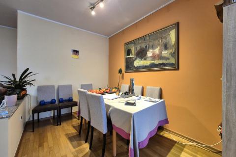 Rijeka, Martinkovac - tri stana i garaža