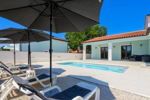 Istra, Svetvinčenat -  nova kuća u mirnome okruženju