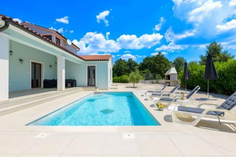 Istra, Svetvinčenat -  nova kuća u mirnome okruženju