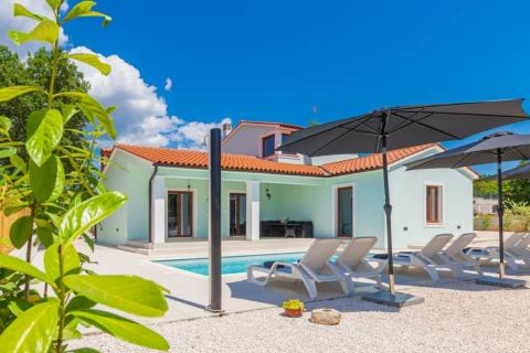 Istra, Svetvinčenat -  nova kuća u mirnome okruženju