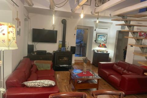 Cres, centar - ugostiteljsko - stambeni objekt