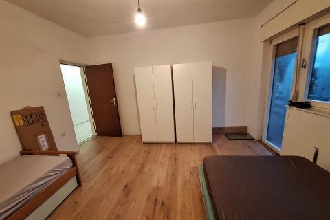 Rijeka, Svilno - etaža za smještaj radnika