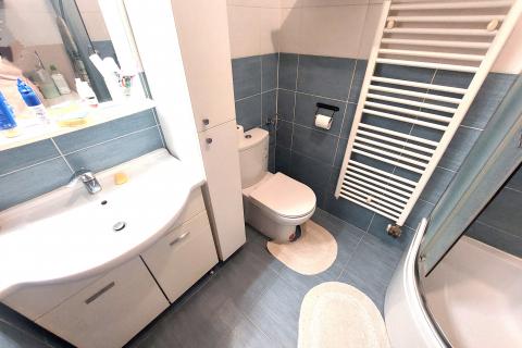 Zagreb, Kajzerica - dvosoban stan, terasa, parking