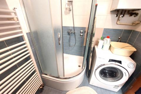 Zagreb, Kajzerica - dvosoban stan, terasa, parking