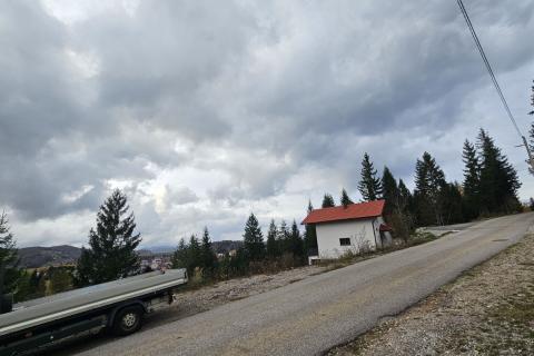Kuća - Ravna Gora - 180 m2