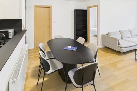 Zagreb, Supilova, moderan četverosoban stan s garažnim mjestom