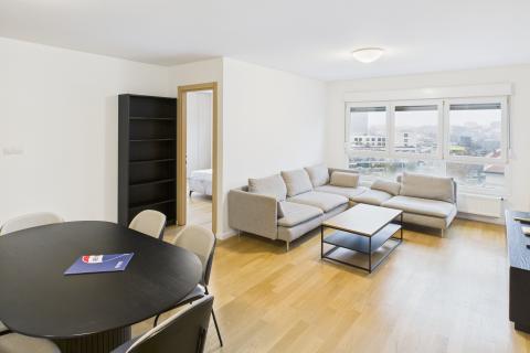 Zagreb, Supilova, moderan četverosoban stan s garažnim mjestom