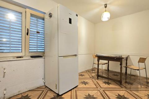 Zagreb, Črnomerec - kuća kod okretišta tramvaja