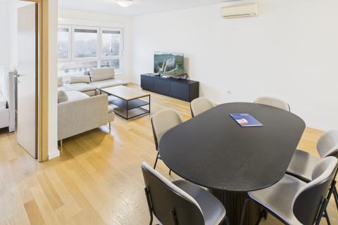 Zagreb, Supilova, moderan četverosoban stan s garažnim mjestom