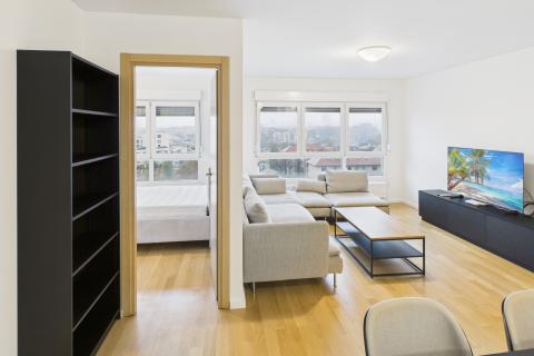 Zagreb, Supilova, moderan četverosoban stan s garažnim mjestom