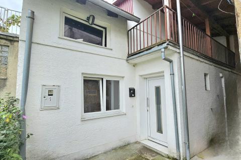 Zagreb, Črnomerec - kuća kod okretišta tramvaja