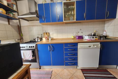 Rijeka, Marinići - 2s+db i Garsonjera, s parkingom i okućnicom