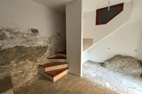 ISTRIA, PIĆAN - Old house 70 m2